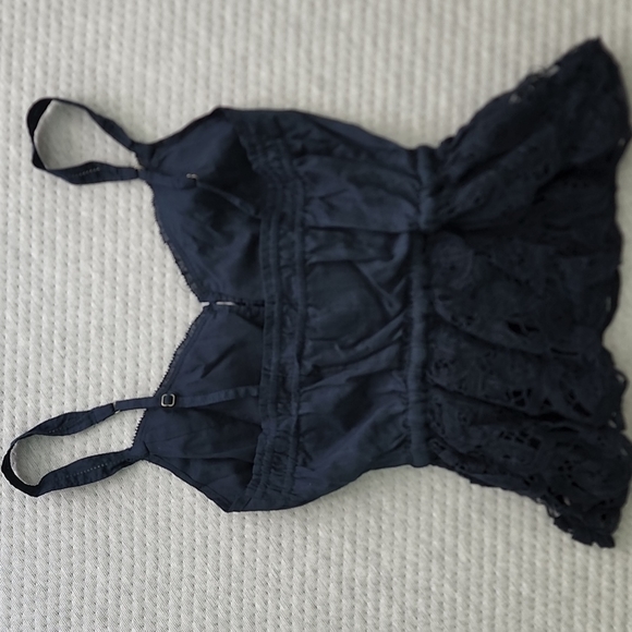 Abercrombie & Fitch blue lace to tank top XS - Picture 6 of 8
